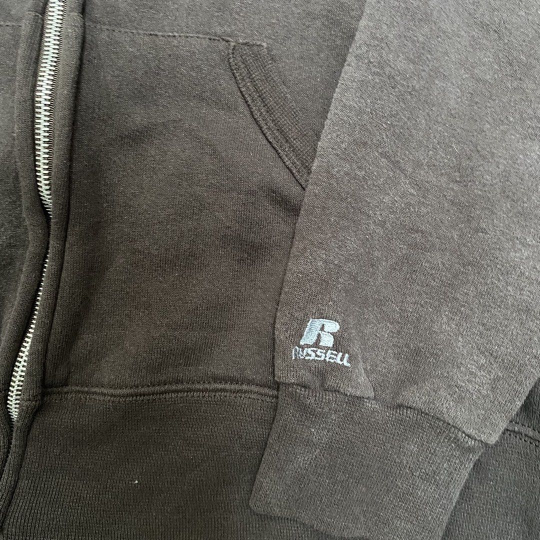 RUSSEL ATHLETICS HOODIE (Category: Hoodies) located in Manila. Submitted by trplx (Listing ID 1442907417, Image 2). Description: ‼️FOR SALE‼️ 📍MEET UP AROUND SAN MATEO, MONTALBAN & MARIKINA AREA ONLY OR SHIP VIA LALAMOVE & JNT. MOP: CASH & GCASH ONLY PS: ALL ITEMS ARE NEGOTIABLE (Color May Vary Due to Lighting) 📩 DM FOR MORE INFO. RUSSEL ATHLETICS HOODIE • DIMES: 22x24 • CONDITION: 10/10 ₱700+SF.