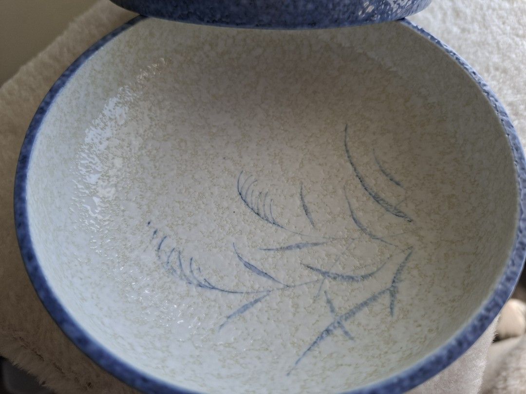 Small sauce bowls (Pair) (Category: Dinnerware & Cutlery) located in Taguig. Submitted by kitssale (Listing ID 1442748870, Image 2). Description: Second hand pair of sauce bowls RFS: decluttering.