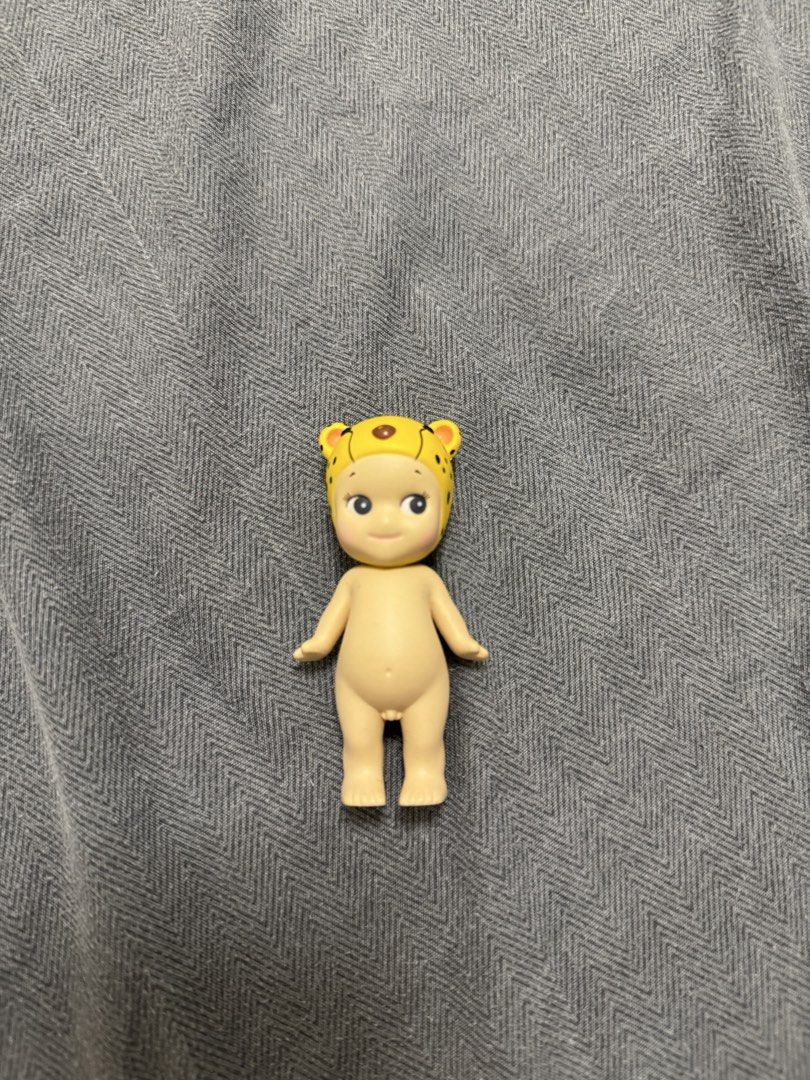 Sonny Angel Animal 4 Series - Cheetah (Category: Designer & Blind Box Toys) located in Balanga. Submitted by nsmrkii (Listing ID 1442846047, Image 1). Description: NO SCRATCHES!! No Box (will provide proper packaging when shipped) only unboxed this! still good as new, feel free to ask for more pictures or PM me if you have any questions!! :)) .