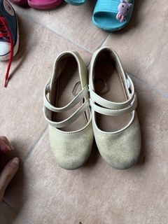 (Category: ) located in . Submitted by llbeanzzz (Listing ID 1442755558, Image 1). Description: .