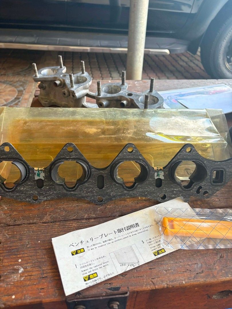 Spoon Ventuli Plate (Category: Mufflers and Exhaust Parts and Accessories) located in Batangas. Submitted by dracozz229 (Listing ID 1442896697, Image 2). Description: Spoon ventuli plate The innovative Spoon Sports ventuli plate increases mid-range horsepower and gives added torque. The ventuli plate replaces the stock intake manifold gasket. It's unique design gives the air flow a more streamlined approach towards it's entry into the combustion 