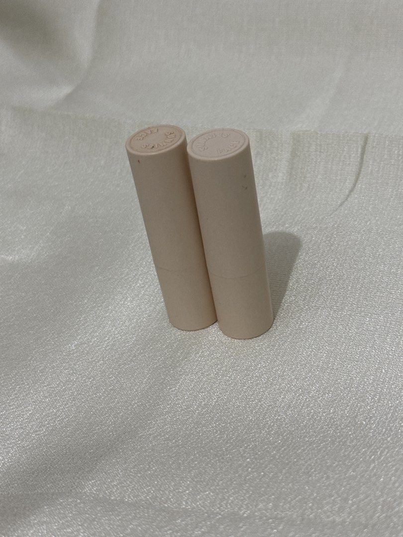 Sunnies Face Fluffmatte Best Lip Ever Lipstick (Category: Makeup) located in Binangonan. Submitted by kavf_ (Listing ID 1436776501, Image 2). Description: girl crush & easy lover.