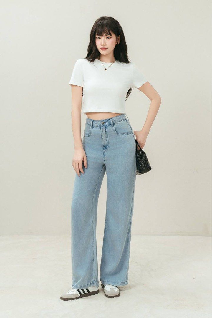 SUPERGURL TENCEL DENIM STRAIGHT JEANS (LIGHT BLUE) (Category: Jeans & Leggings) located in Singapore. Submitted by helpmeclearuwu (Listing ID 1442899421, Image 3). Description: BNWT BNIP SIZE M *oos on website $62 MAILED w tracking provided pm if keen!.
