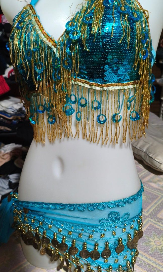 Swimsuit set for women's (Category: Bikinis & Swimsuits) located in Kidapawan. Submitted by hellxthrift (Listing ID 1442922864, Image 2). Description: Both item has no issue Adjustable bra.