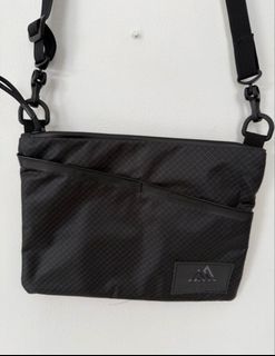 (Kategori: ) berada di . Dikirim oleh electronica.native (ID iklan 1442746640, Gambar 1). Deskripsi: .