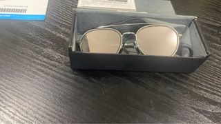 （分類：）位於 。 由 whitechanel 提交（商品編號 1442753744，圖片 1）。簡介： 。