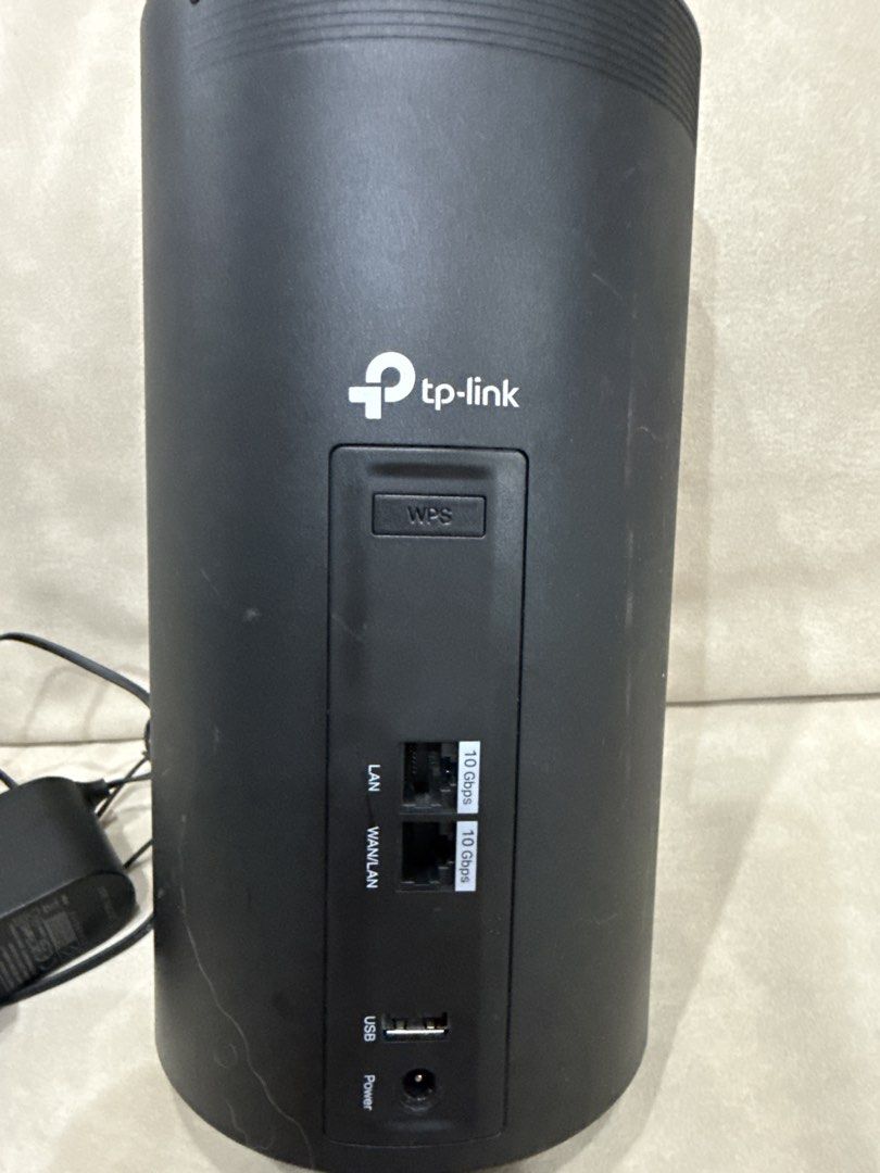 TP-Link Aginet Router with Power Adapter477657910195015681