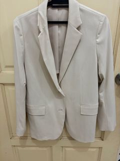 (Category: ) located in . Submitted by thriftys_ (Listing ID 1442854029, Image 1). Description: .