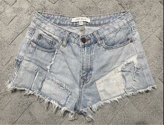 (Category: ) located in . Submitted by retrocebu (Listing ID 1442915678, Image 1). Description: .