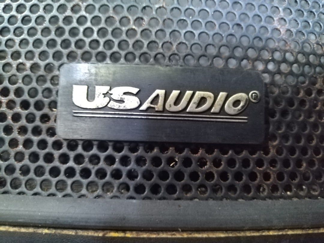 usaudio kr100i (Category: Soundbars, Speakers & Amplifiers) located in Pasay City. Submitted by limapmap (Listing ID 1442757305, Image 2). Description: 7pcs issue yong box mejo may damage good condition mga speaker.