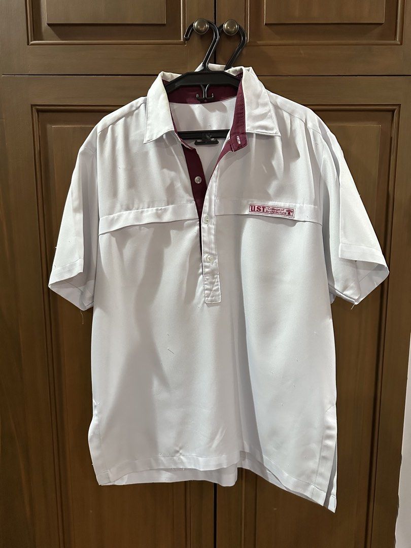 UST College of Architecture Uniform (Category: Tshirts & Polo Shirts ) located in Davao. Submitted by smfya (Listing ID 1442839072, Image 1). Description: UST College of Architecture Uniform Type A Size: XL, 2Pcs. Medium, 1Pc. Rfs: Not being used anymore From Pasig 400 each or 700 for both .