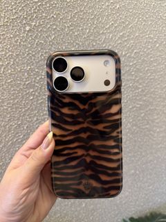 (Category: ) located in . Submitted by chaychi_buys (Listing ID 1442824365, Image 1). Description: .