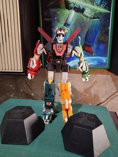 (Category: ) located in . Submitted by megazordbuilderhunter (Listing ID 1442820199, Image 1). Description: .