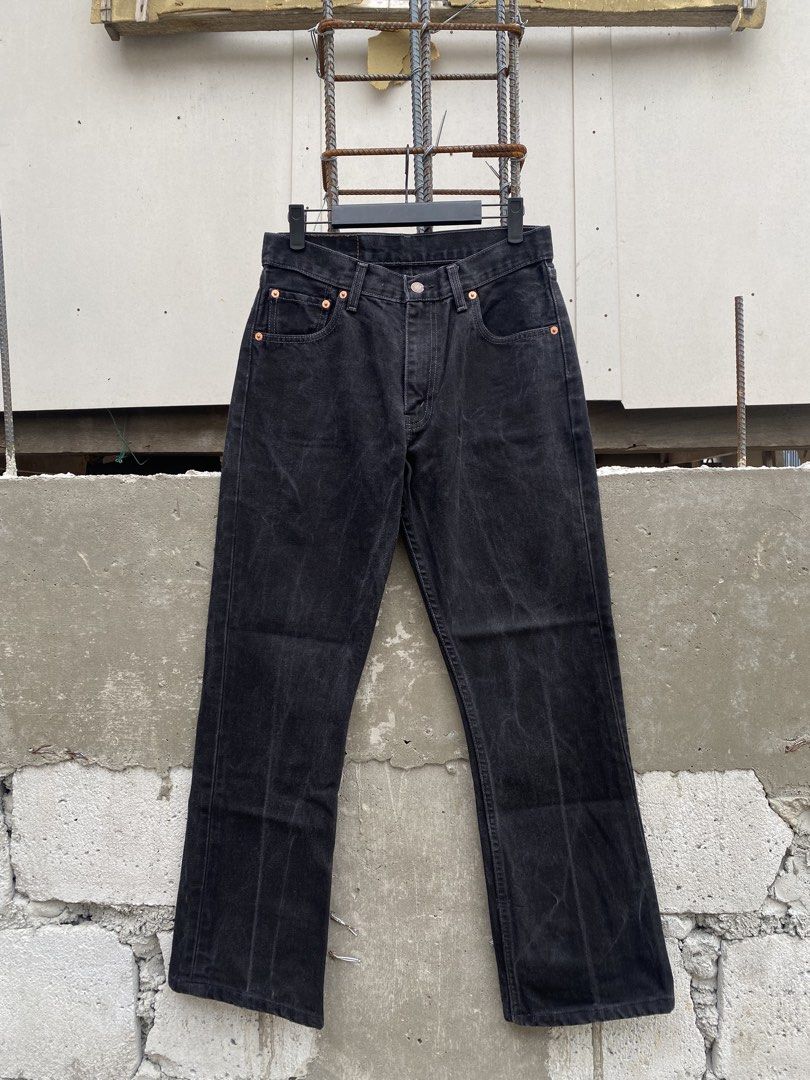 Vintage Levi’s 550 Bootcut (Category: Jeans) located in Candaba. Submitted by dejesus.bench17 (Listing ID 1442730405, Image 2). Description: Vintage Levi’s 550 Bootcut -Color: Acid Black -Condition: Excellent -Color rate: 9/10 -Issue: None -Dimes: W30 L38 H3’8.5 -Price: 1,200 free ship .