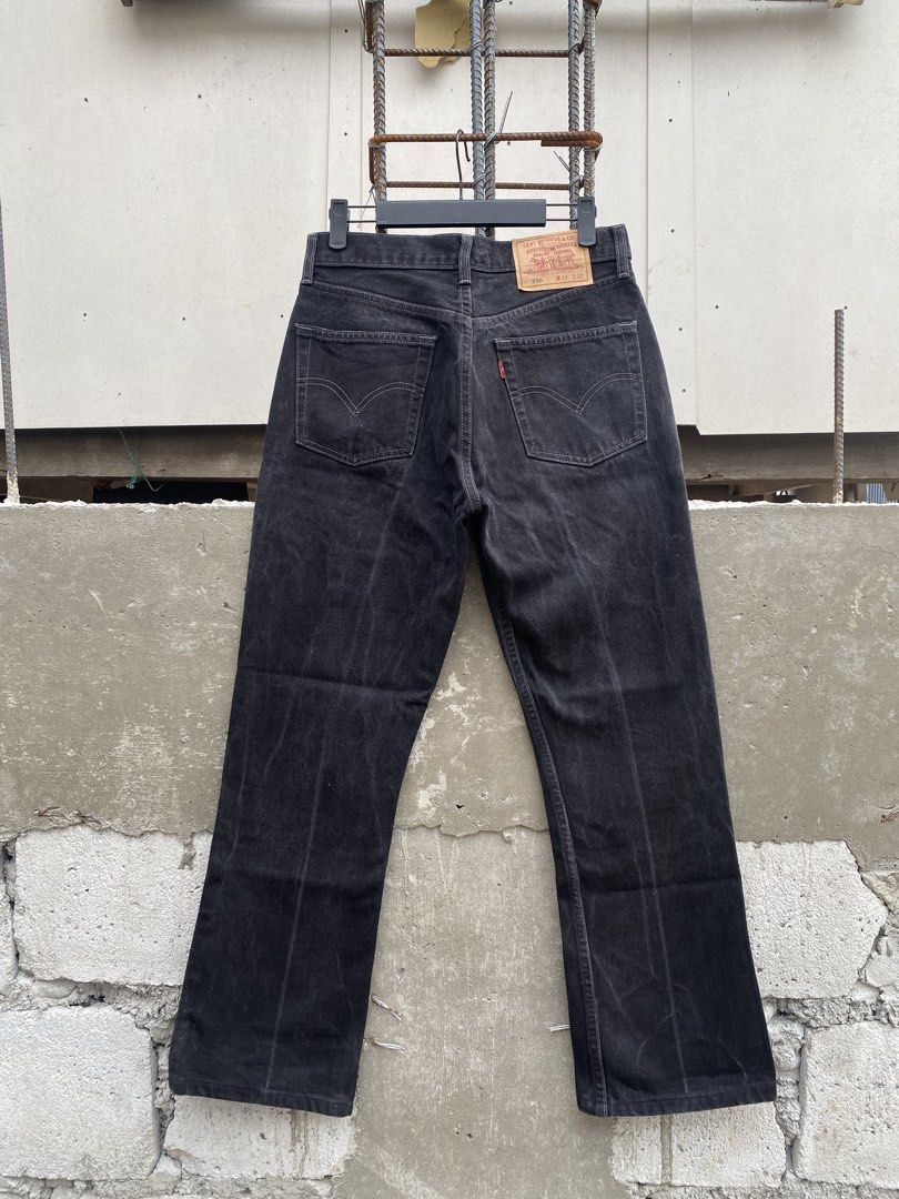Vintage Levi’s 550 Bootcut (Category: Jeans) located in Candaba. Submitted by dejesus.bench17 (Listing ID 1442730405, Image 1). Description: Vintage Levi’s 550 Bootcut -Color: Acid Black -Condition: Excellent -Color rate: 9/10 -Issue: None -Dimes: W30 L38 H3’8.5 -Price: 1,200 free ship .