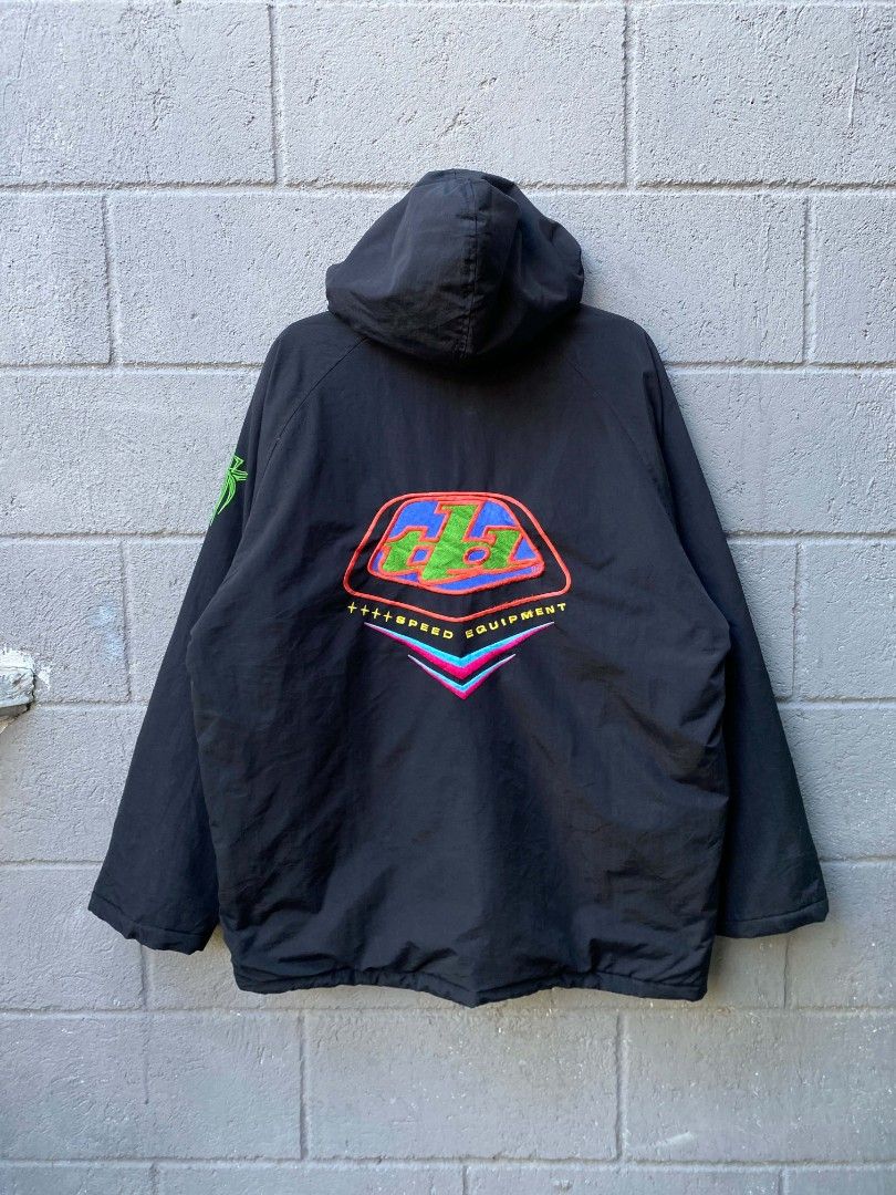 Vintage Troy Lee Designs Racing Speed Jacket (Category: Coats, Jackets and Outerwear) located in Manila. Submitted by zefrylle_co (Listing ID 1442828816, Image 2). Description: DM for details.
