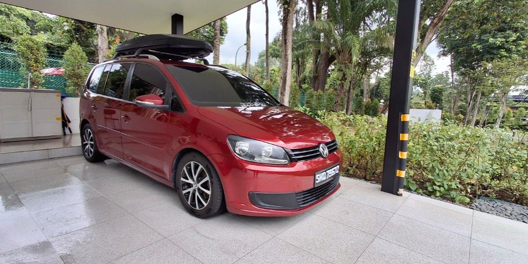 Volkswagen Touran Diesel 1.6 TDI DSG (A) (Category: Used Cars) located in Singapore. Submitted by mr_shah31 (Listing ID 1427949359, Image 1). Description: List of item that had been replaced with receipt. Window tint Gearbox n Mu oil change Absorber top mount Diesel filter Waterpump Thermostat Timing belt Valve gasket Walnut blasting Clutch pack Flywheel Driveshaft left and right Injector seal n o ring Upgraded oil filter housing Sub frame bushin