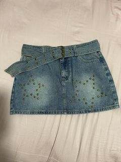 (Category: ) located in . Submitted by yelllowbeeb (Listing ID 1442812624, Image 1). Description: .