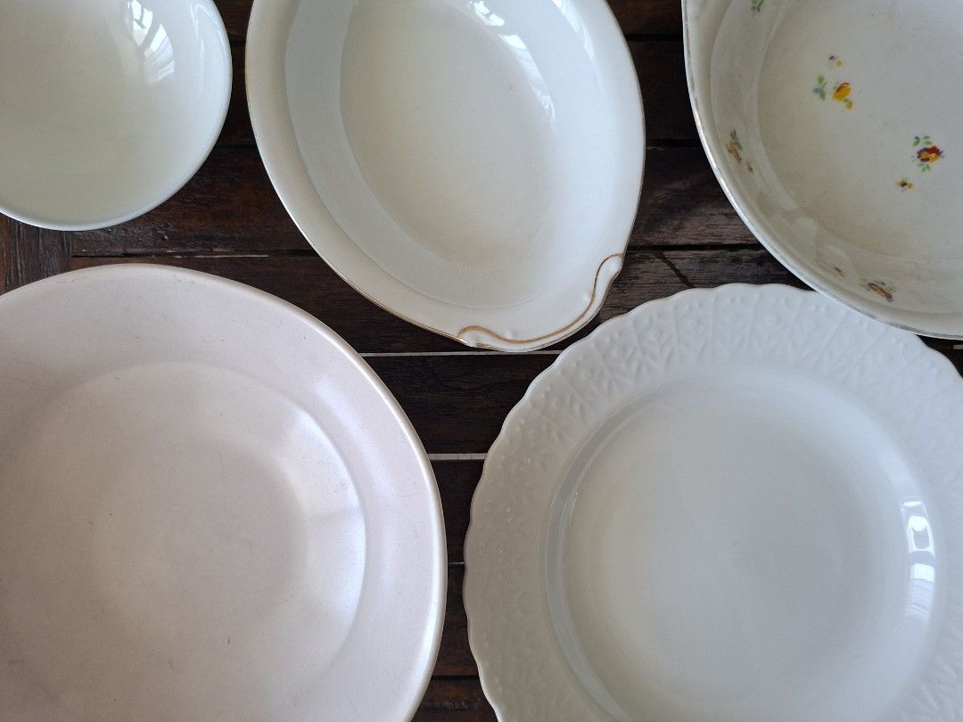 White Ceramic Plates and Bowls Set 7pcs. (Category: Dinnerware & Cutlery) located in Taguig. Submitted by kitssale (Listing ID 1442752088, Image 2). Description: - Set of white ceramic plates and bowls - Various sizes included for different uses - Some pieces feature subtle decorative patterns - Ideal for everyday meals and special occasions - Clean and ready for a new home.