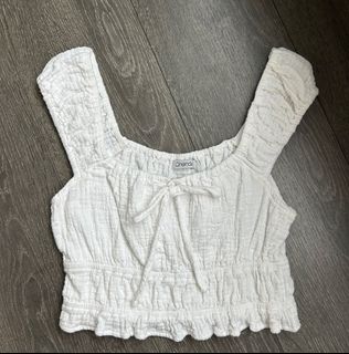 (Category: ) located in . Submitted by clearmycloset65 (Listing ID 1442743022, Image 1). Description: .