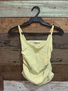 (Category: ) located in . Submitted by sophias.closet25 (Listing ID 1442800736, Image 1). Description: .
