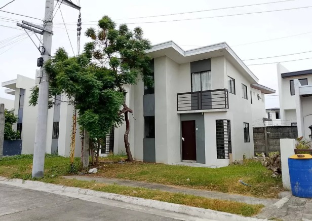 (Category: ) located in . Submitted by aby.tan (Listing ID 1446993579, Image 1). Description: .