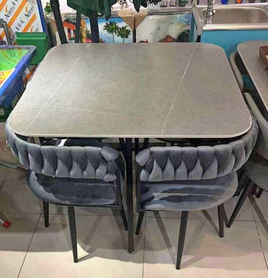4s Space Saver Dining Table (Category: Tables & Sets) located in Valenzuela. Submitted by hilaryyy25_ (Listing ID 1447090901, Image 2). Description: .