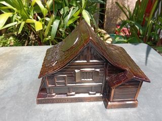 (Category: ) located in . Submitted by AntiquesVIP (Listing ID 1446974722, Image 1). Description: .