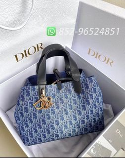 （分類：）位於 。 由 horoluxe 提交（商品編號 1446979153，圖片 1）。簡介： 。