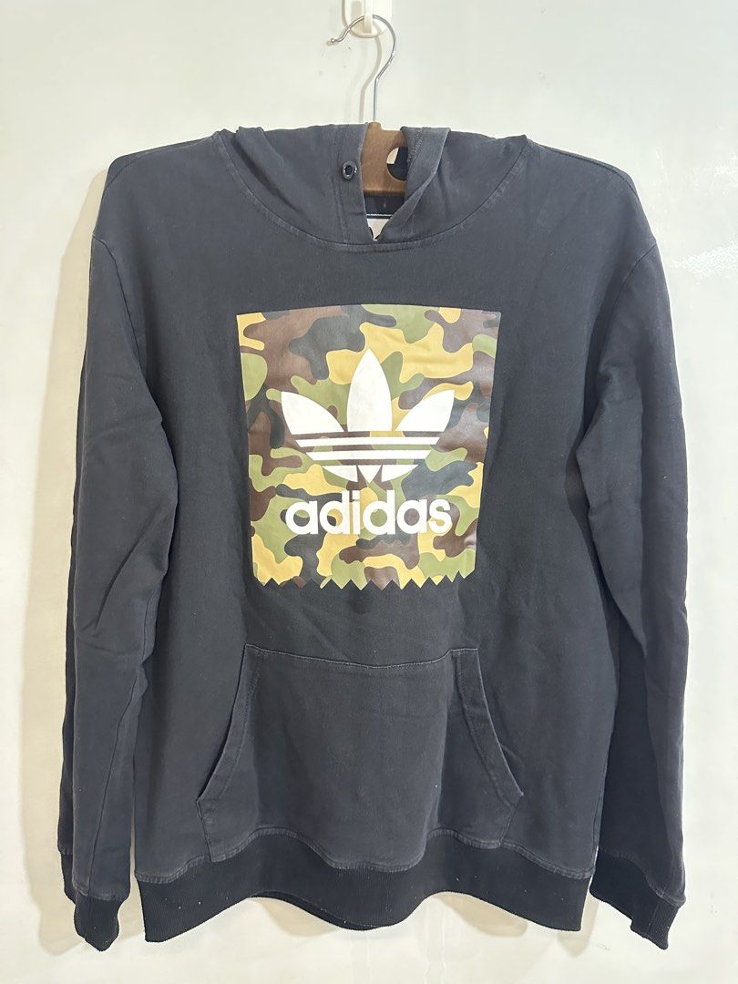 Adidas Black Hoodie (Category: Coats, Jackets and Outerwear) located in Manila. Submitted by markokostlich (Listing ID 1447083536, Image 1). Description: Adidas Black Hoodie Condition: 9/10 Color: 9/10 Dimes: Length- 27 inches, Width- 22 inches 📌𝙍𝙀𝙈𝙄𝙉𝘿𝙀𝙍𝙎 ♡ Mine now, pay now ♡ Please manage your expectation coz these are preloved items. ♡ Color may slightly vary due to lighting. ♡ SF depends on your location 📦Via J&T or Lalamove 💎GoTy