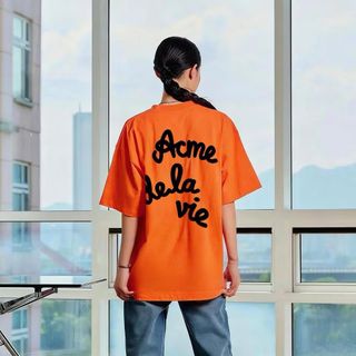 Top 👚 Collection item 1