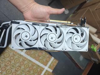（分類：）位於 。 由 dior2 提交（商品編號 1423821571，圖片 1）。簡介： 。