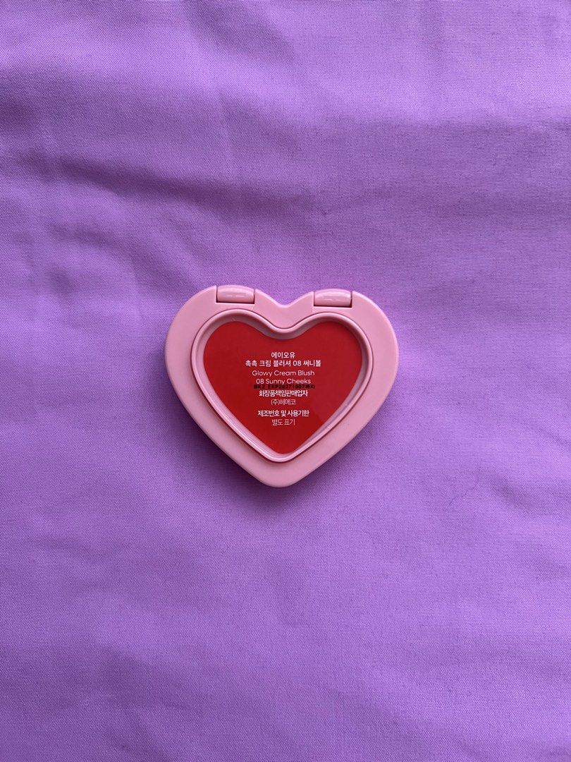 AOU Glowy Cream Blush in Sunny Cheeks (Category: Makeup) located in Manila. Submitted by declutter_gurl (Listing ID 1446933995, Image 2). Description: Shade: 08 Sunny Cheeks Used once ( by a makeup sponge) With box.