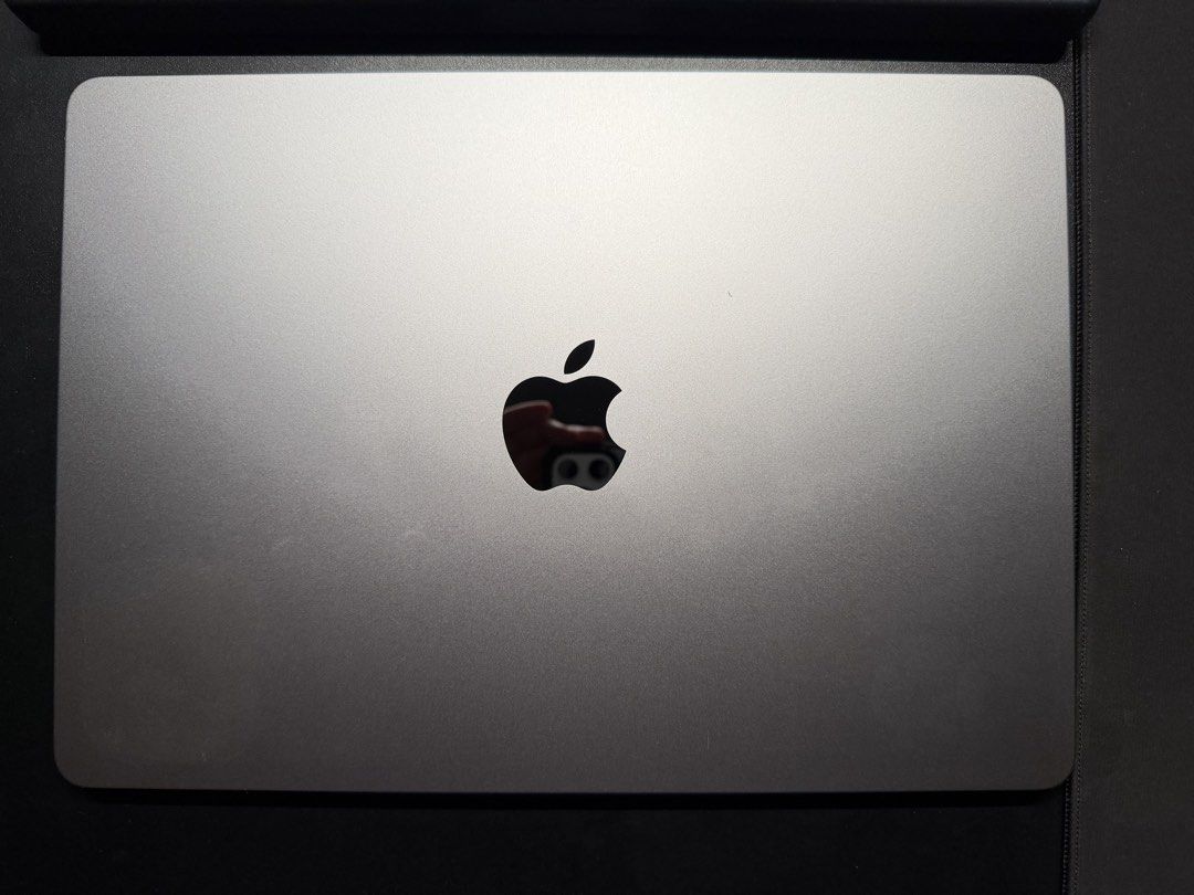 Apple MacBook Air M2497700781163827201