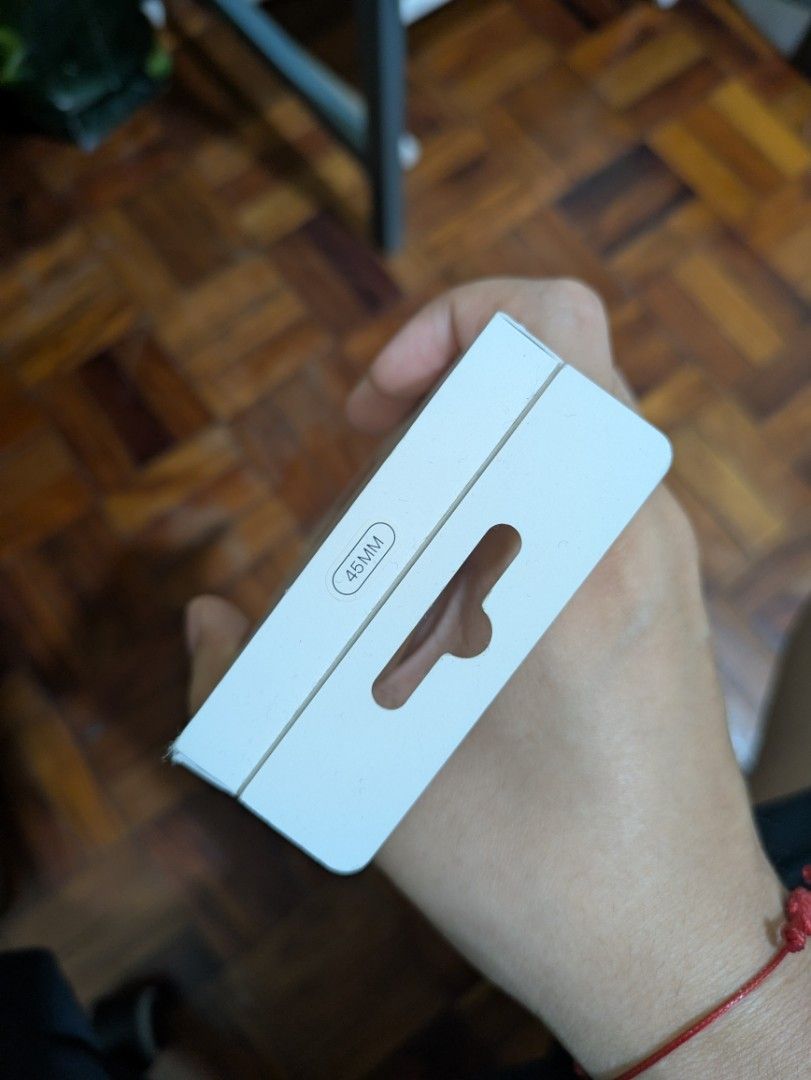 Apple Watch Nike Sport Band (Category: Wearables & Smart Watches) located in Quezon City. Submitted by ramiph14 (Listing ID 1436470237, Image 3). Description: lp 1,200php each.