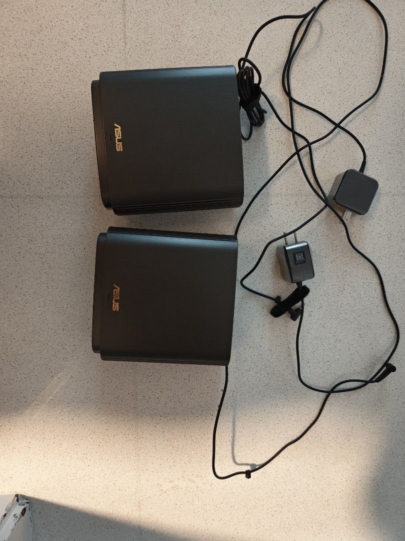 ASUS AX6600 Tri Band WiFi Router AX6600 XT8
