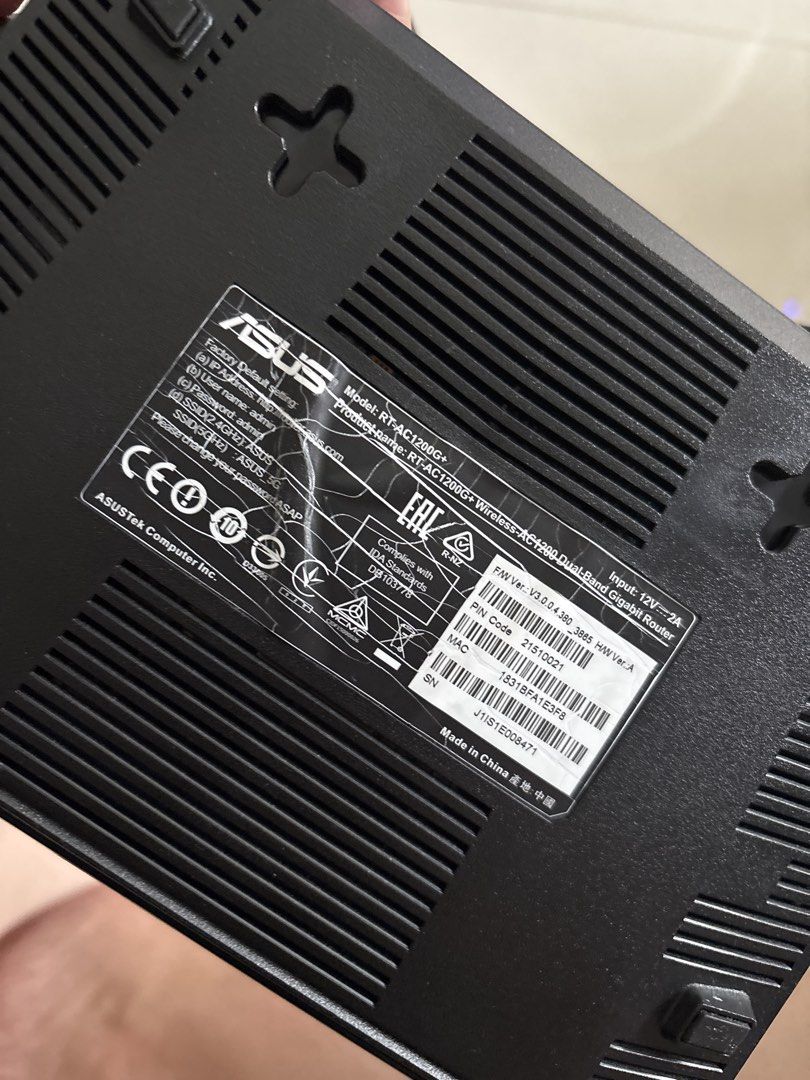 ASUS WiFi Router with Power Adapter497443666102200321