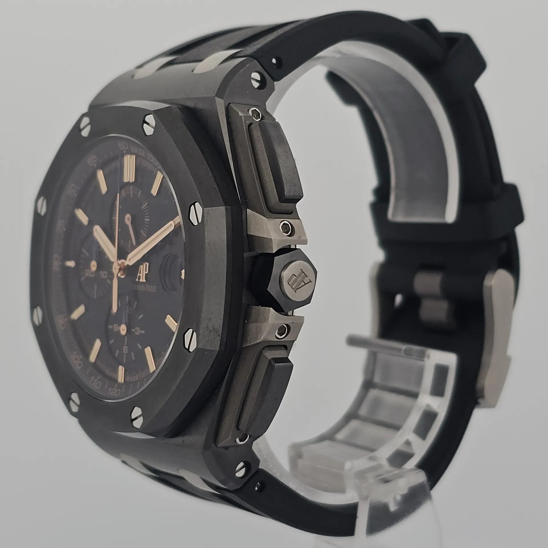 Audemars Piguet Royal Oak Offshore Chronograph 26405CE.OO.A002CA.02 (Category: Watches) located in Singapore. Submitted by watchbanka.deer (Listing ID 1446983367, Image 2). Description: M260536UAPT17 Watch Condition: Very Good Warranty Card Year: 2017 Diameter: 44mm Movement: Automatic Case Material: Ceramic Dial Color: Black Accessories: Comes with original box and papers No Exchange Thank You Want to see more watches we have please follow us on