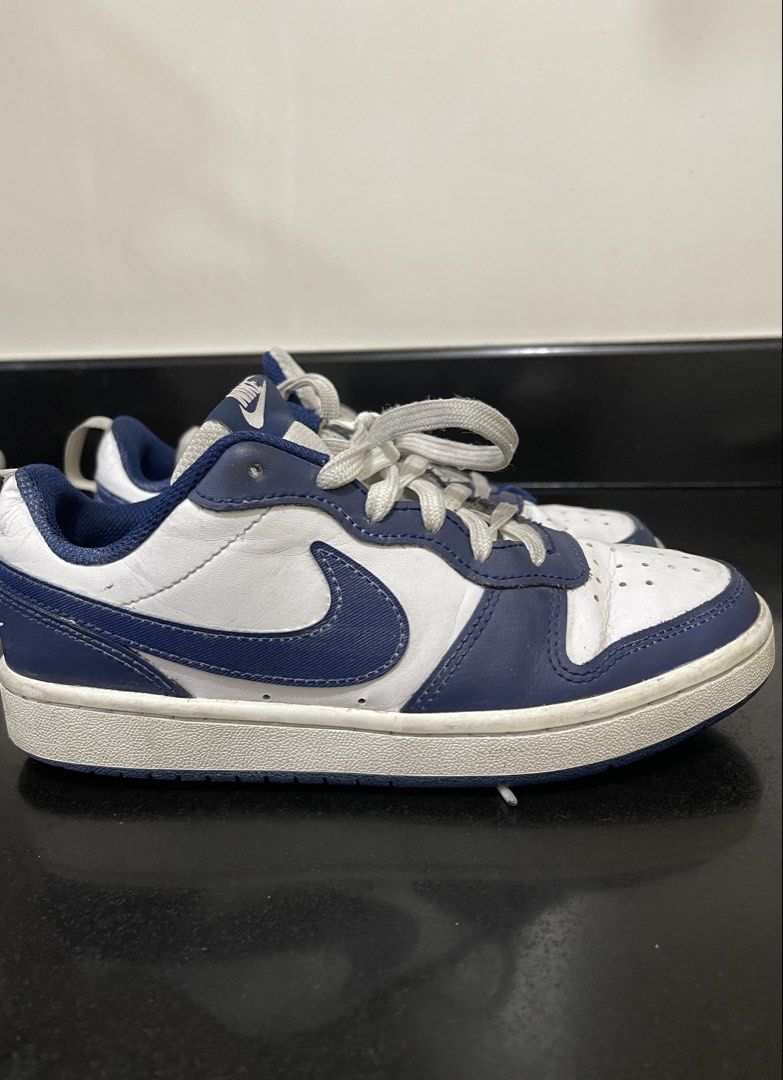 Authentic Nike shoes 23cm (Category: Casual Shoes) located in Quezon City. Submitted by MsCLM (Listing ID 1447025535, Image 1). Description: Good condition Original .