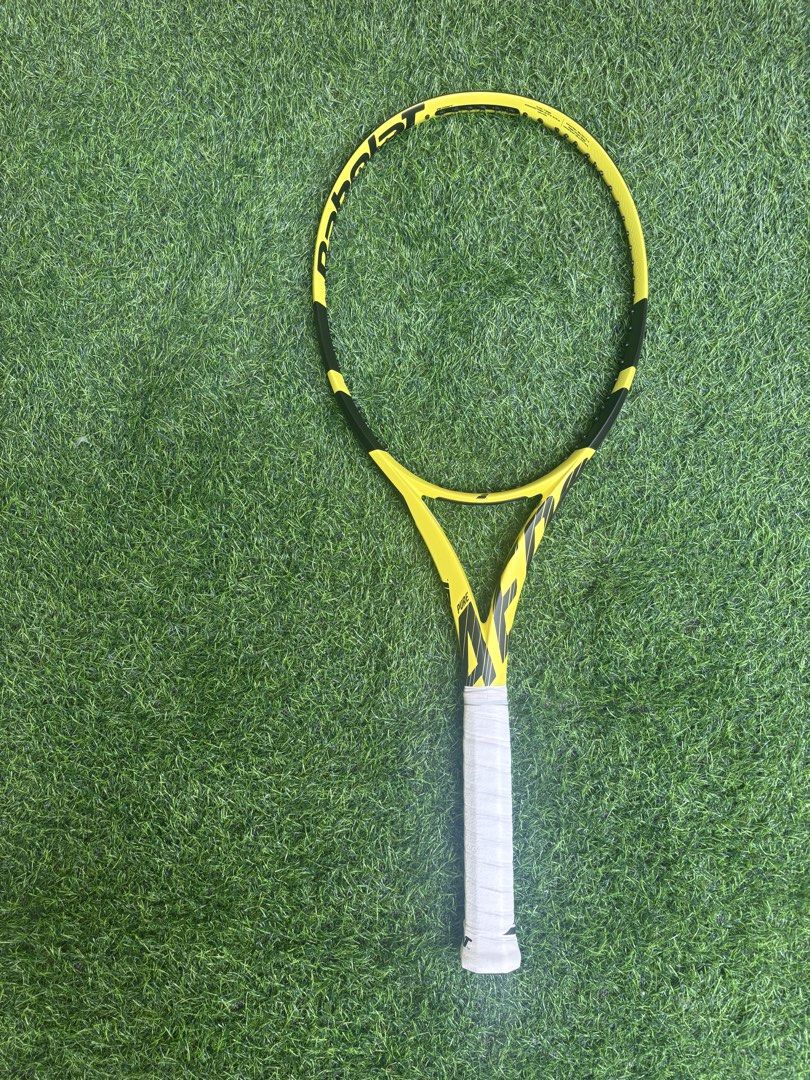 Babolat Pure Aero Team 2019 (Category: Racket and Ball Sports) located in Lingayen. Submitted by cayledy (Listing ID 1446962567, Image 1). Description: ❗️For Sale❗️ 🎾 Babolat Pure Aero Team 2019 Condition: 9.8/10 Grip size: 3 Weight: 285g Head size: 100 sq in String pattern: 16x19 🏷️ ₱8,500 🧾 MOP: Gcash/Maya/Bank Transfer 🚛 Delivery: J&T 📍 Location: Pangasinan • Meetups available at nearby locations • No reservations — whoever pays first get