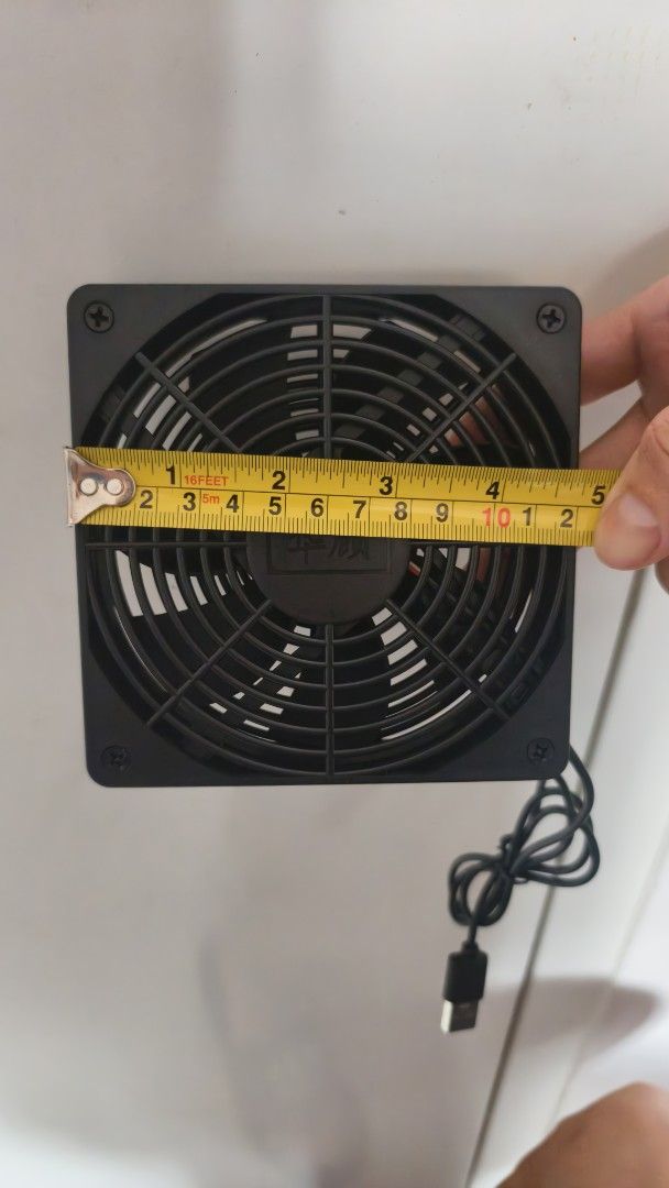 Black Computer Case Fan with USB Cable497442153489377282