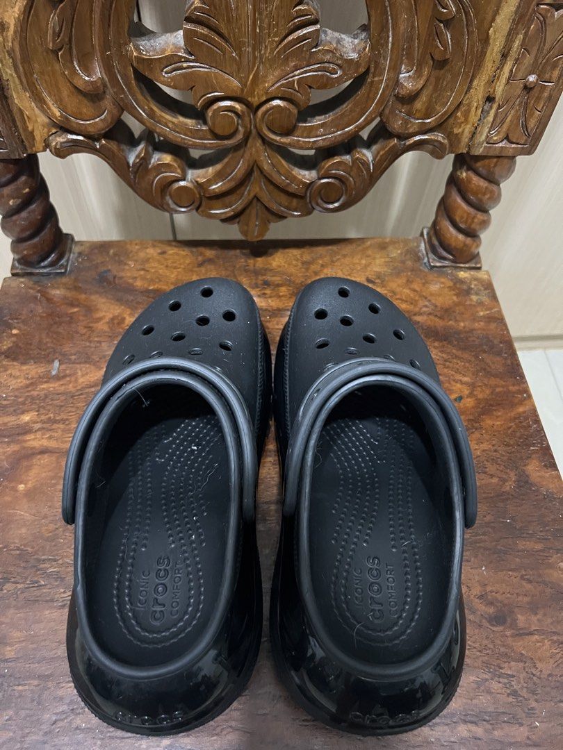 Black Crocs Classic All Terrain Clog Size 4 (Category: Slippers and slides) located in Taguig. Submitted by lyechon (Listing ID 1447013353, Image 1). Description: ORIGINAL CROCS USED TWICE M (4) W (6).