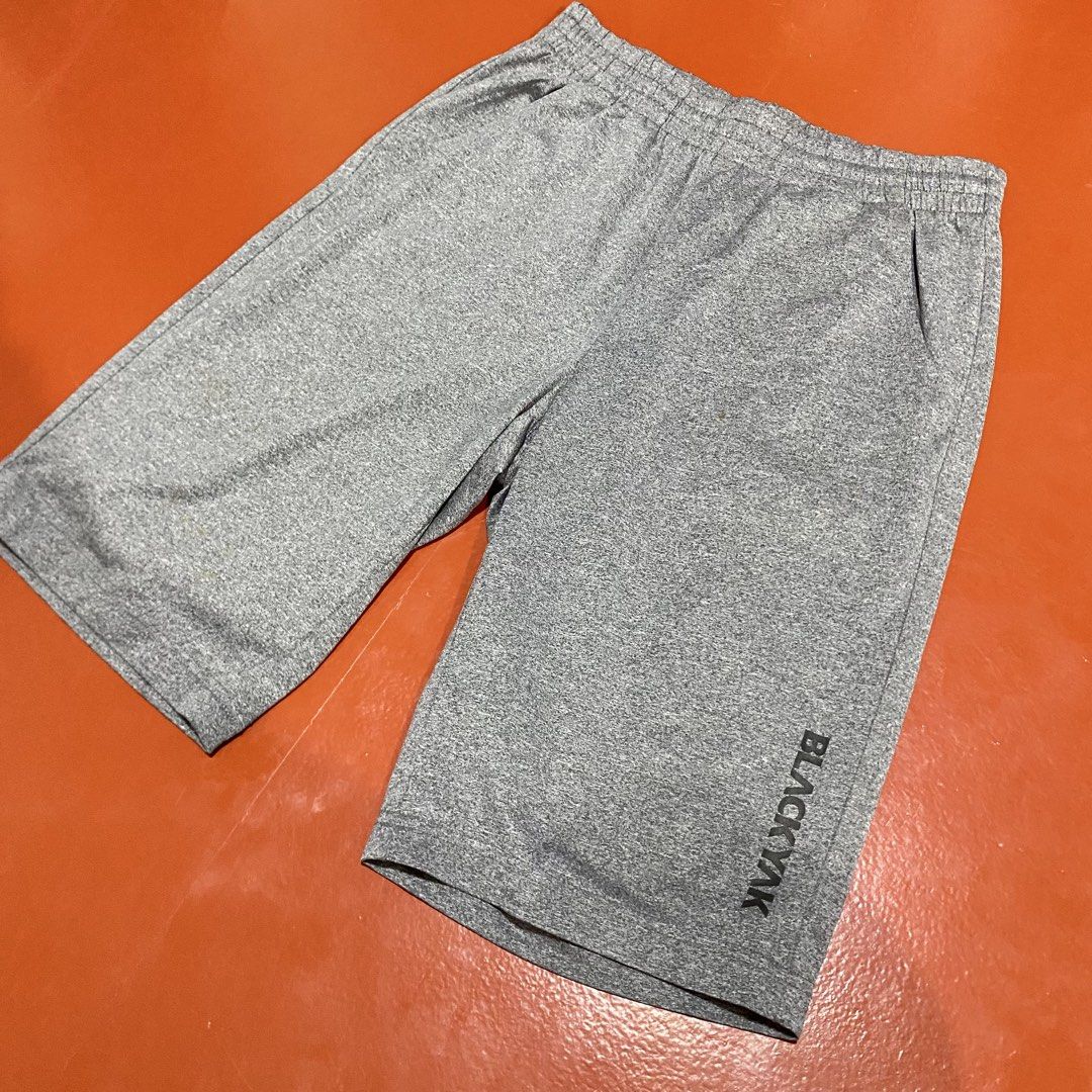 BLACK YAK OUTDOOR SHORTS (Category: Shorts) located in Pasig City. Submitted by buzzthrifty (Listing ID 1447081065, Image 3). Description: SIZE26-32 WAIST 20" LENGTH 8.5" LEG HOLE GOOD AS NEW .
