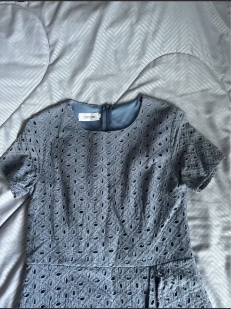 Blue short sleeve hollow dress (Category: Dresses) located in Simpang Ampat. Submitted by firstchoisebb (Listing ID 1446958063, Image 3). Description: .
