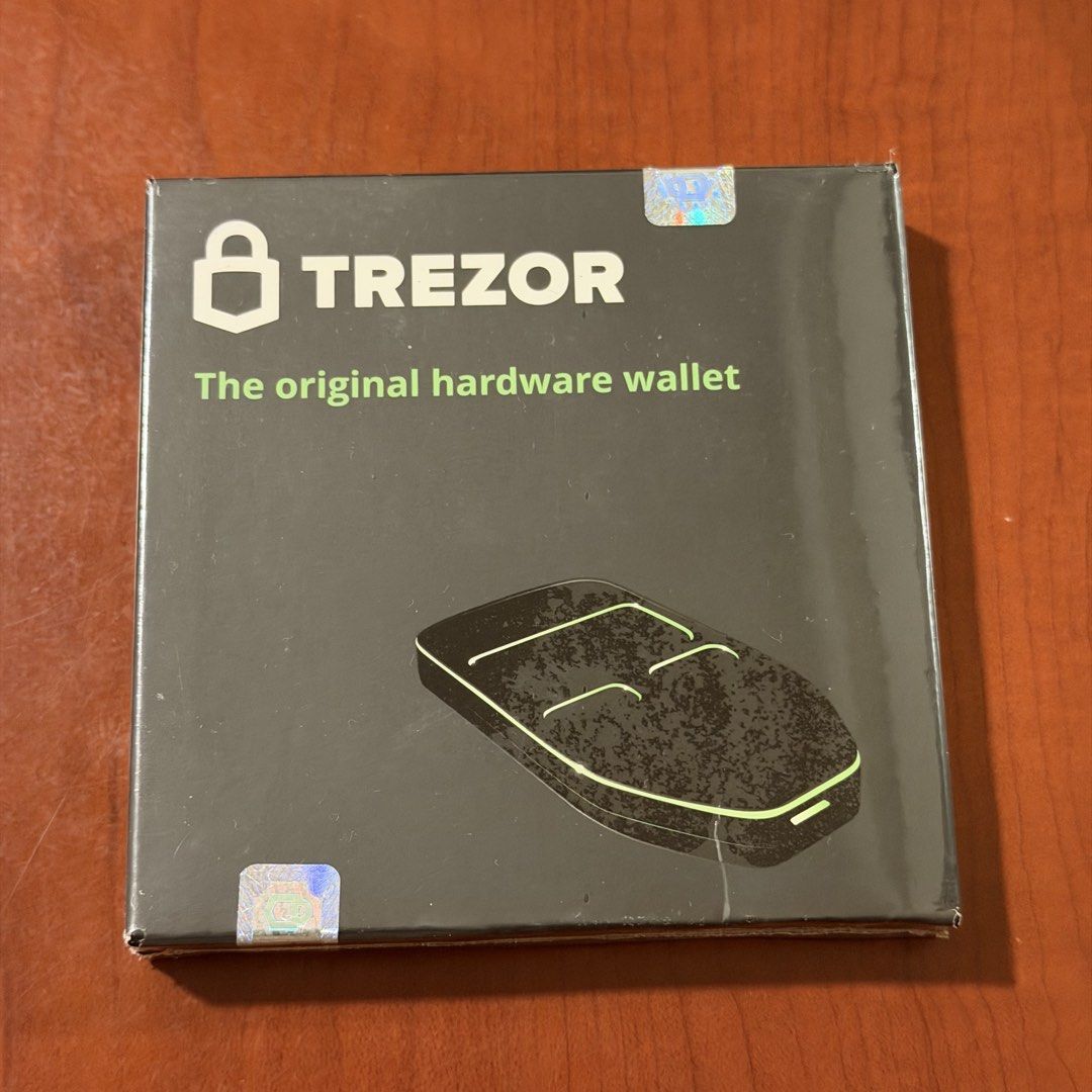 BNIB Trezor Black crypto hardware wallet
