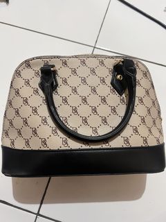(Kategori: ) berada di . Dikirim oleh dddd0413_ (ID iklan 1447004039, Gambar 1). Deskripsi: .