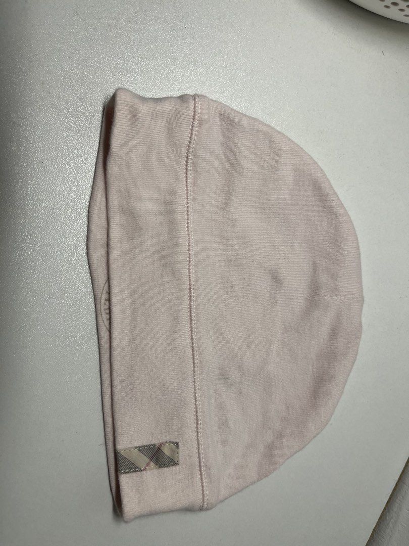 Burberry Bonnet (Category: Babies & Kids Fashion) located in Rizal. Submitted by dyclutterr (Listing ID 1447101882, Image 2). Description: .