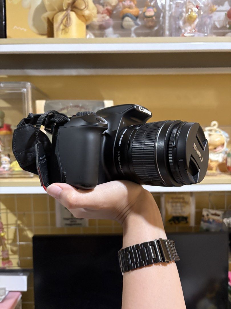 Canon DSLR EOS 1100D (Category: Cameras) located in Marikina City. Submitted by ejzzz (Listing ID 1446913402, Image 3). Description: rfs: seldom used comes with bag, charger, lens cap working with no issues.