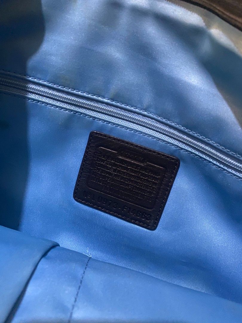 Coach Black Patent Leather Monogram Shoulder Bag (Category: Luxury Bags & Wallets) located in Cavite. Submitted by autothrift (Listing ID 1446916073, Image 3). Description: VTG Y2K COACH Leah Tote Bag 14663 Black Patent Leather Signature C Embossed +TAG.