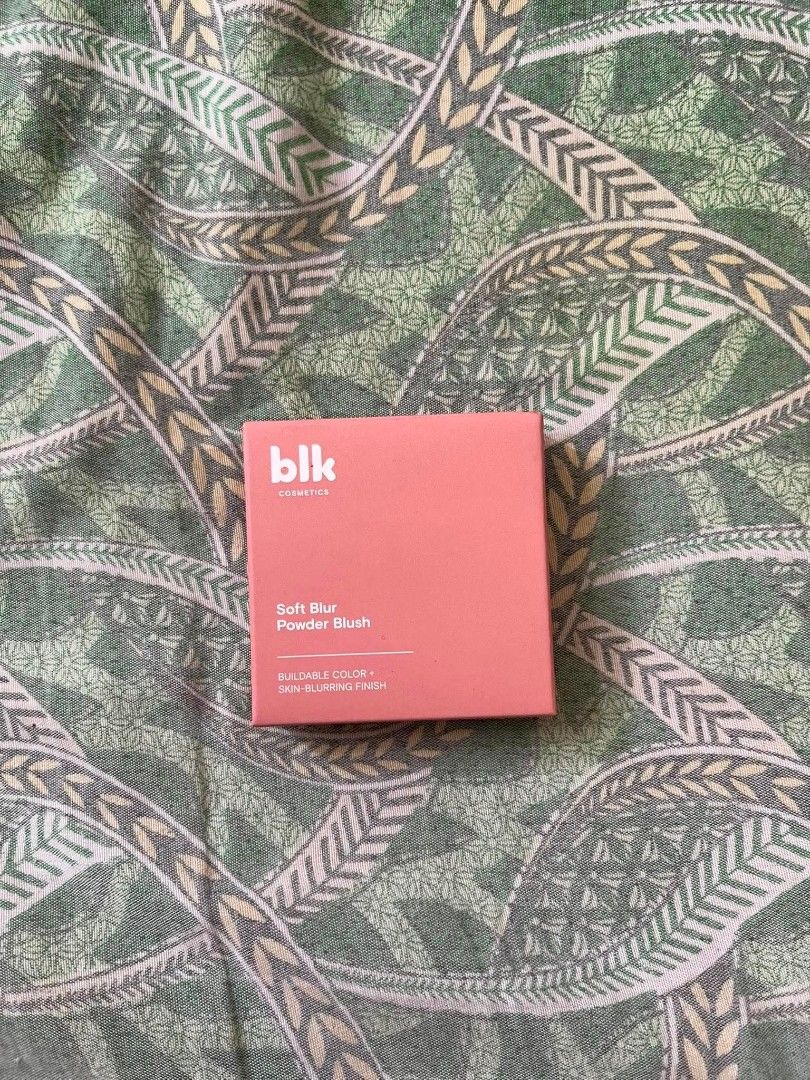 colourette/branded skincare (Category: Makeup) located in Bulacan. Submitted by okidokiiii (Listing ID 1447064545, Image 3). Description: - brandnew - all sealed - not mall pulled out - all branded - payment first PRICES: enigma (beige and linen) - 380each squad palette(6pcs) - 85 each colourette (lazi) - 350 blk blush (souffle) - 200 cleansing duo - 399 white ampoule (100ml) - 270 pink ampoule (50ml) - 180 cleansing foam - 200each.